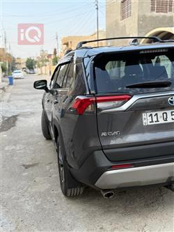 تويوتا راف 4